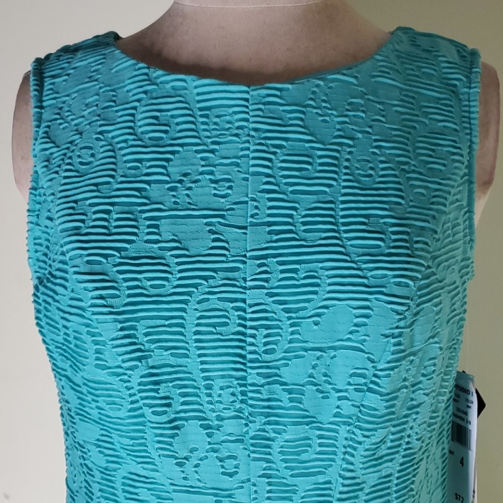 Studio one Dress - Picture 2 of 8